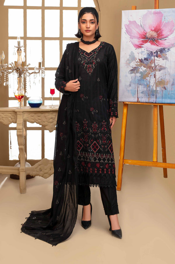 Fiza Noor – Dyed Base Embroidered Lawn Suit with Dupatta & Cambric Trouser (3-Piece Set) D5
